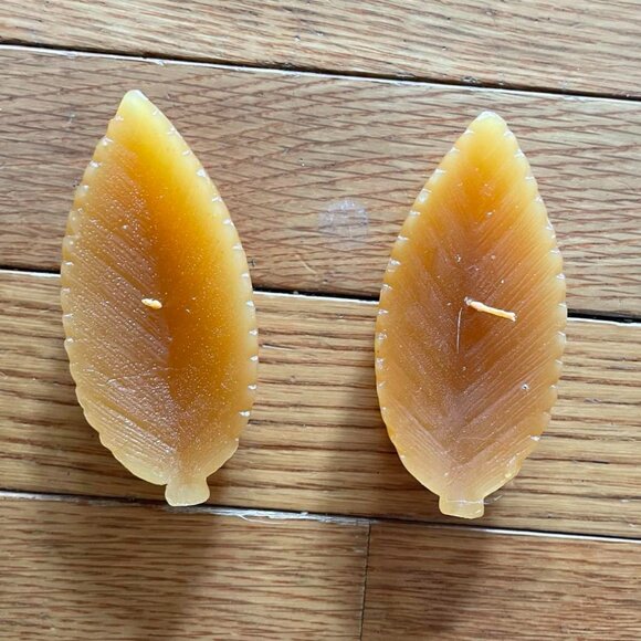 New Leaf-shaped Candles - Picture 1 of 2